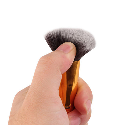 120-color metallic eyeshadow palette with 10 makeup brushes