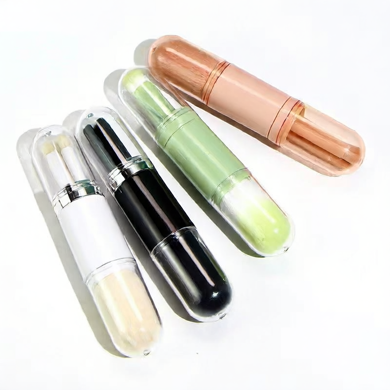 Portable 4-in-1 Telescopic Makeup Brush Set